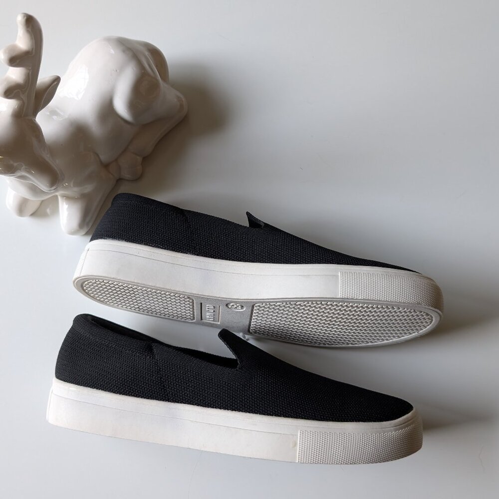 Slip On! Navy Stretchy Sneakers
